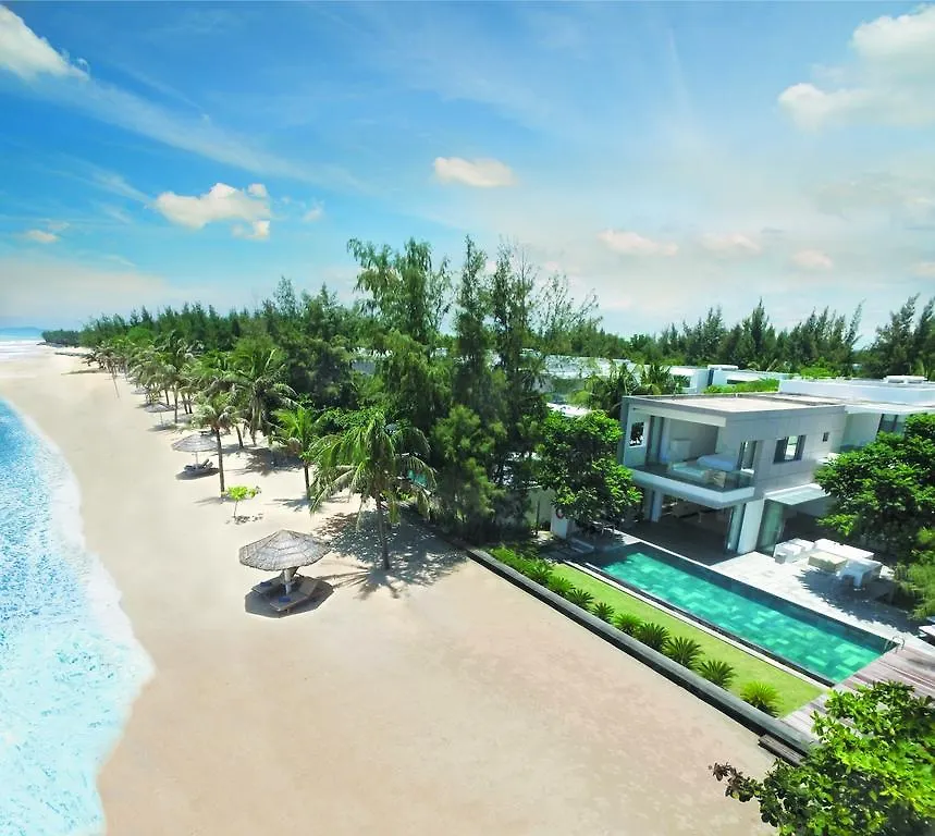 Sanctuary Residential Resort Community location